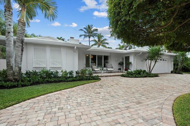 232 Cove Pl in Jupiter, FL - Foto de edificio - Building Photo