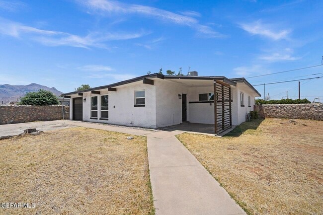 property at 5121 Beautonne Ave