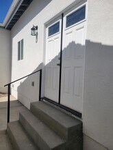 21753 Romar St in Los Angeles, CA - Building Photo - Building Photo