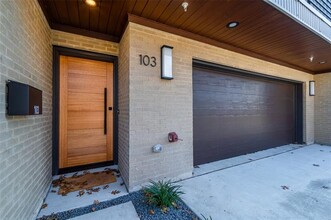 4040 Bowser Ave in Dallas, TX - Building Photo - Building Photo