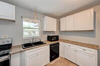 3034 Akard St photo'