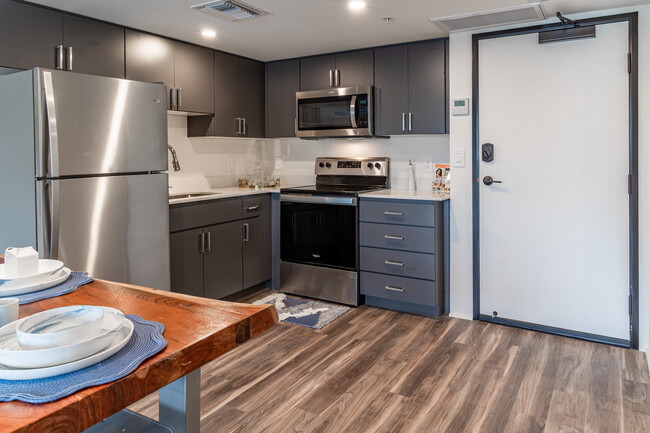 The Mod at Mills in Tempe, AZ - Foto de edificio - Interior Photo