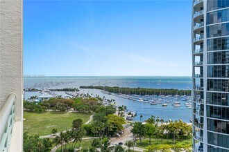 3400 SW 27th Ave in Miami, FL - Building Photo - Building Photo