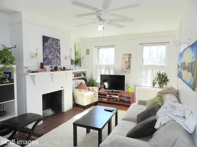 property at 40 Linnaean St