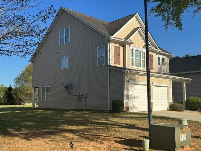 85 Thrasher Way in Covington, GA - Foto de edificio - Building Photo