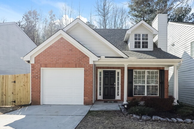 property at 4423 Ravenwood Dr