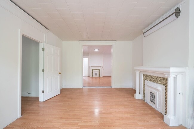 66 Van Reipen Ave in Jersey City, NJ - Building Photo - Building Photo