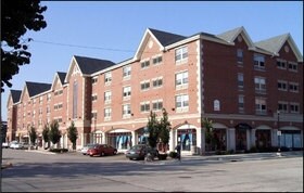 Gregory Place West in Urbana, IL - Building Photo - Building Photo