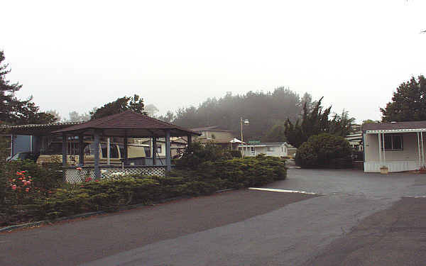 Countryside Estates in Cotati, CA - Building Photo