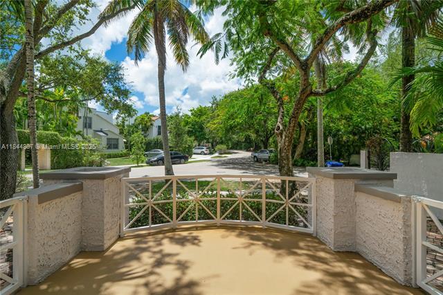1765 Wa Kee Na Dr in Miami, FL - Building Photo - Building Photo