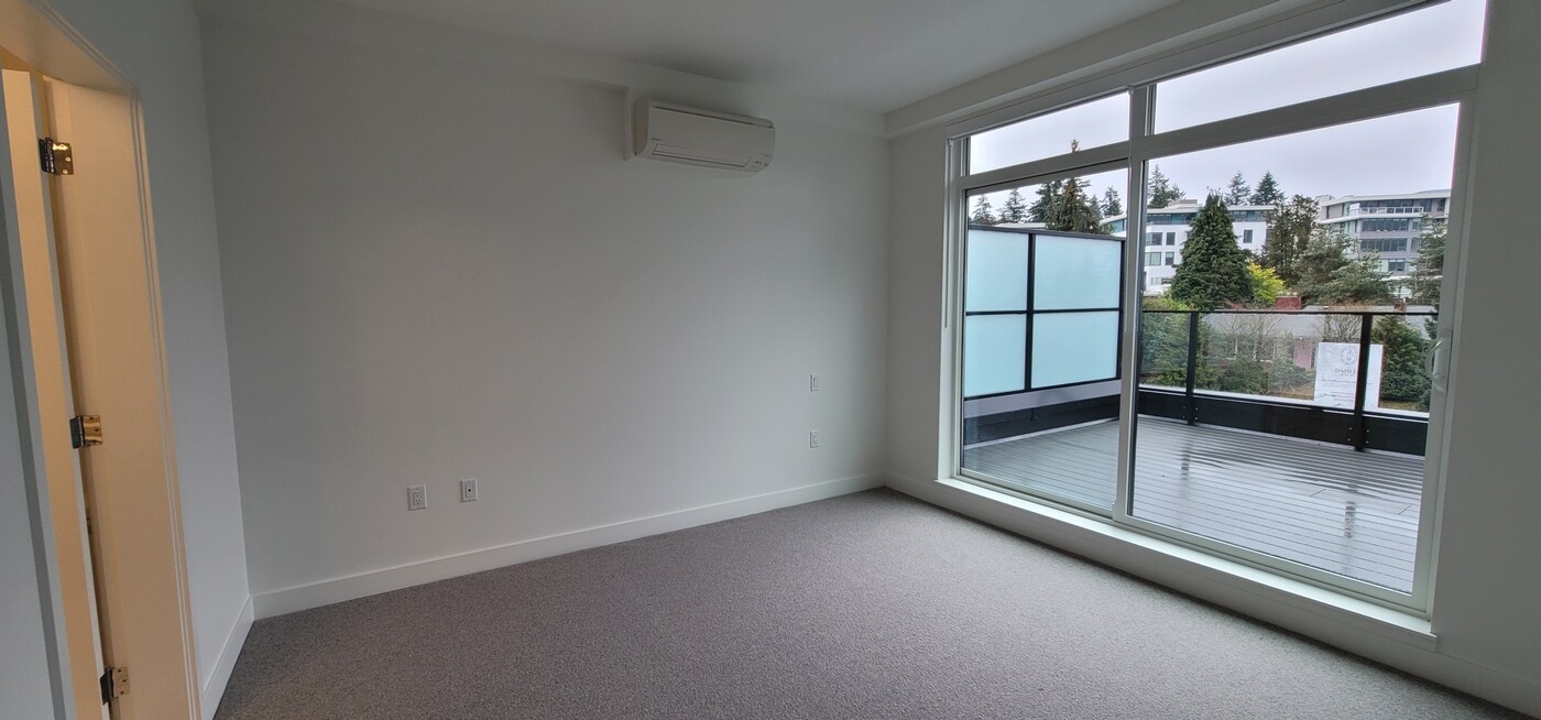 573 W 29th Ave in Vancouver, BC - Building Photo
