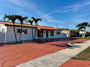 12813 SW 20th St in Miami, FL - Building Photo - Building Photo
