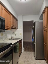 93 Ridgewood Terrace in Albany, NY - Building Photo - Building Photo