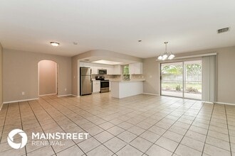 1060 SE 20th Ct in Cape Coral, FL - Building Photo - Building Photo