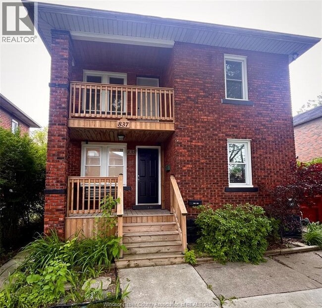 837 Louis Ave