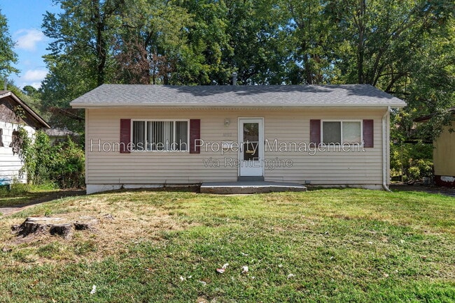 property at 10512 Earl Dr