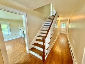 124 Purchase Brook Rd in Southbury, CT - Building Photo - Building Photo