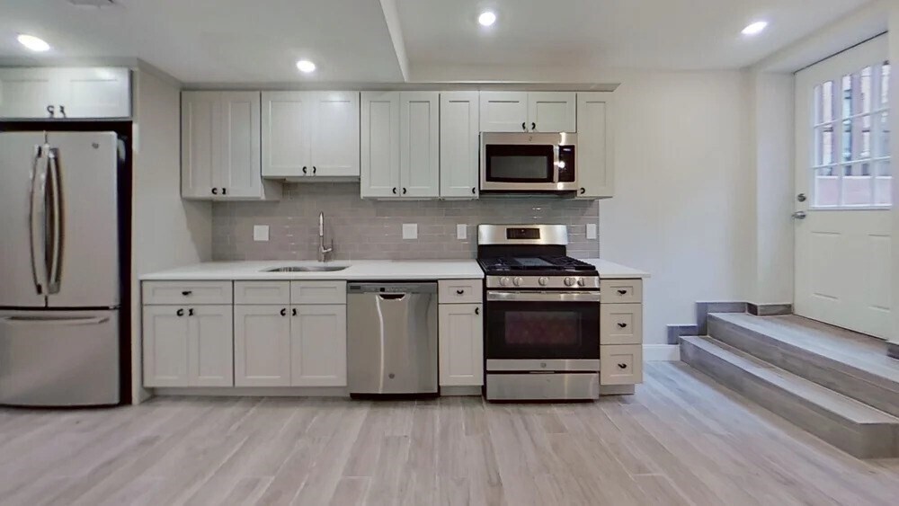 101 Porter St, Unit #1 in Boston, MA - Building Photo