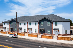 7th Street Townhomes