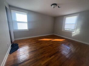 2 Valley Pl N, Unit 2 in New Haven, CT - Building Photo - Building Photo