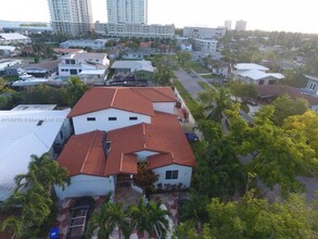 1200 NE 82nd St in Miami, FL - Building Photo - Building Photo