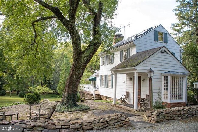 18279 Foundry Rd in Purcellville, VA - Building Photo - Building Photo