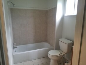 4710 St Anthony Ave in New Orleans, LA - Building Photo - Building Photo