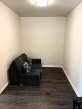 114 Hess St S in Hamilton, ON - Building Photo - Building Photo