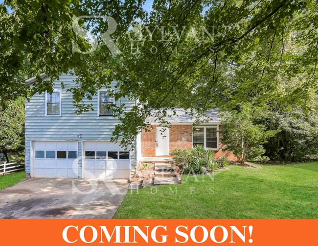 property at 3699 Chimney Ridge Ct