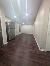 1910 Pear Creek Cir in Houston, TX - Building Photo - Building Photo