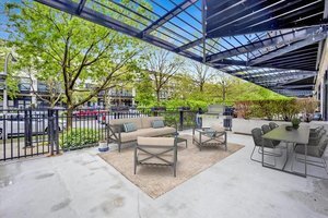 1111 W 15th St in Chicago, IL - Building Photo - Building Photo