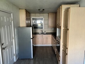 5230 General McArthur St in Moss Point, MS - Building Photo - Building Photo