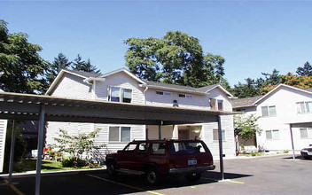 709 Gillis St in Vancouver, WA - Building Photo - Building Photo