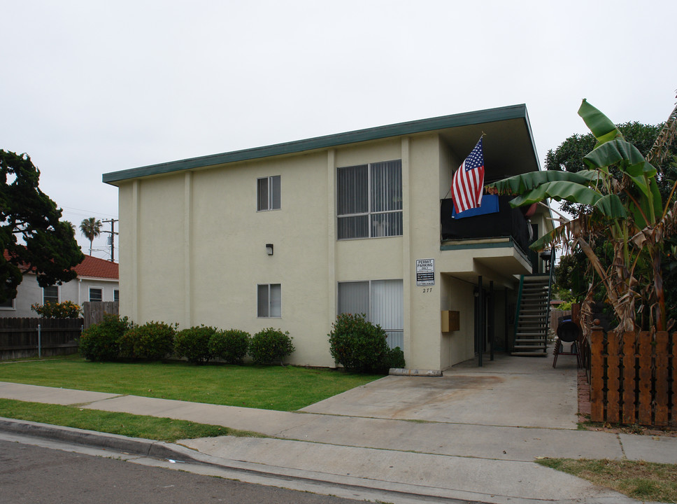 277 Evergreen Ave in Imperial Beach, CA - Building Photo