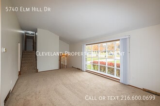 5740 Elm Hill Dr in Solon, OH - Building Photo - Building Photo