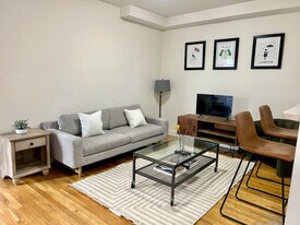 463 5th St in Hoboken, NJ - Building Photo