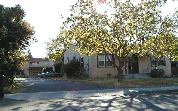 19233 Standish Ave in Hayward, CA - Building Photo - Building Photo