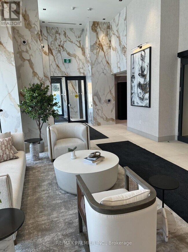 2088 James St in Burlington, ON - Building Photo - Building Photo