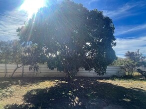 84-766 Farrington Hwy in Waianae, HI - Building Photo - Building Photo