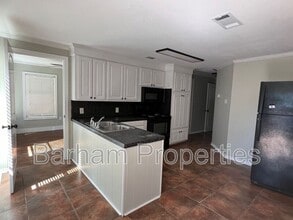 205 W California St in Nacogdoches, TX - Building Photo - Building Photo