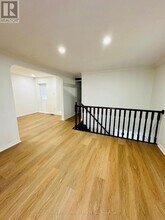 1405 Woodbine Ave in Toronto, ON - Building Photo - Building Photo