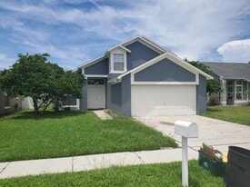 1612 Slash Pine Pl in Oviedo, FL - Building Photo