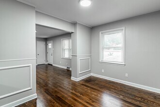 345 S White Station Rd in Memphis, TN - Building Photo - Building Photo