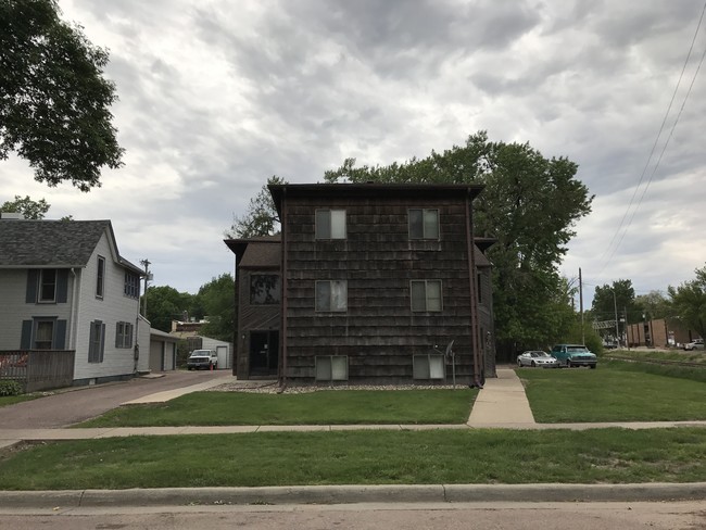 703 S Dakota Ave in Sioux Falls, SD - Building Photo - Building Photo