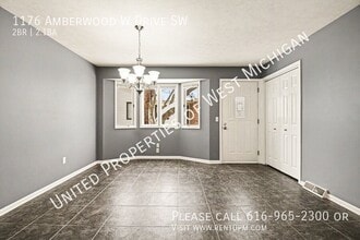 1176 Amberwood W Dr SW in Byron Center, MI - Building Photo - Building Photo