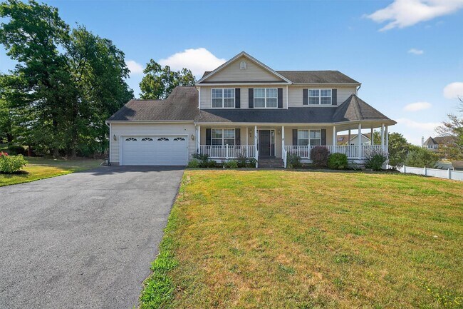 property at 5 Bridle Ct