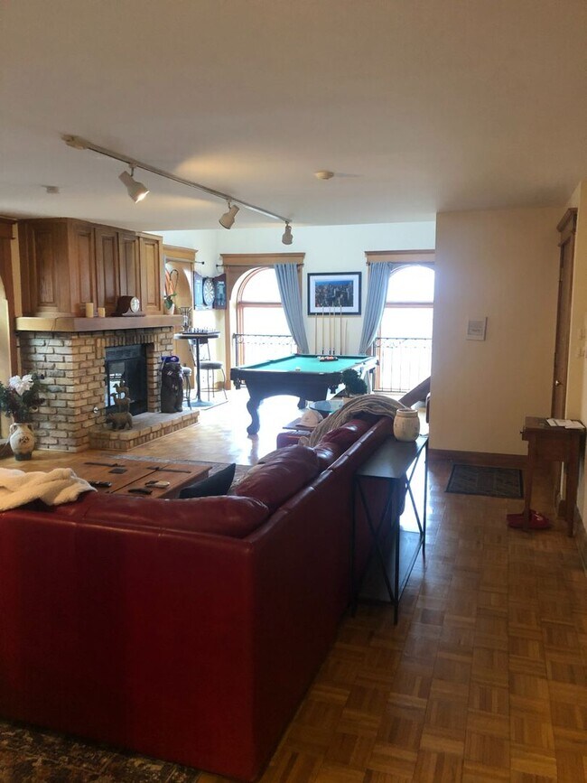 443 W Eugenie St in Chicago, IL - Building Photo - Building Photo