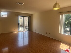 8515 Saturn St in Los Angeles, CA - Building Photo - Building Photo