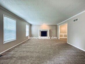 15741 Horton St in Overland Park, KS - Building Photo - Building Photo
