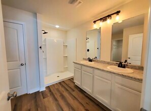 943 Merganser Way in Crestview, FL - Building Photo - Building Photo